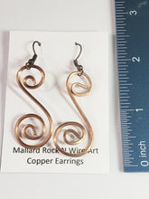 Load image into Gallery viewer, S earrings